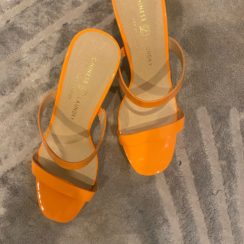 Chinese Laundry Women's Orange Sandals